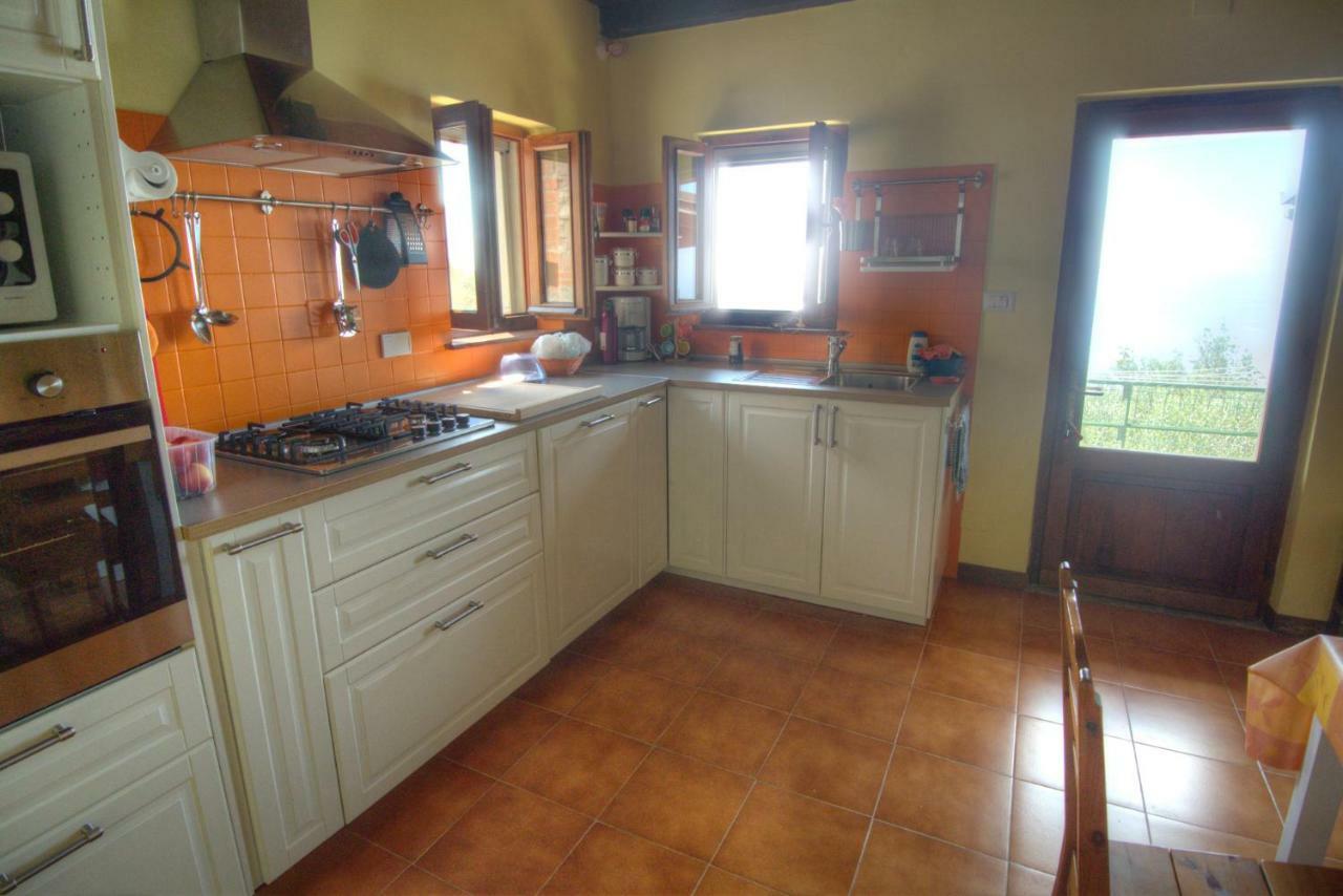 Il Sole Di Valletonda Holiday House Корнилья Экстерьер фото