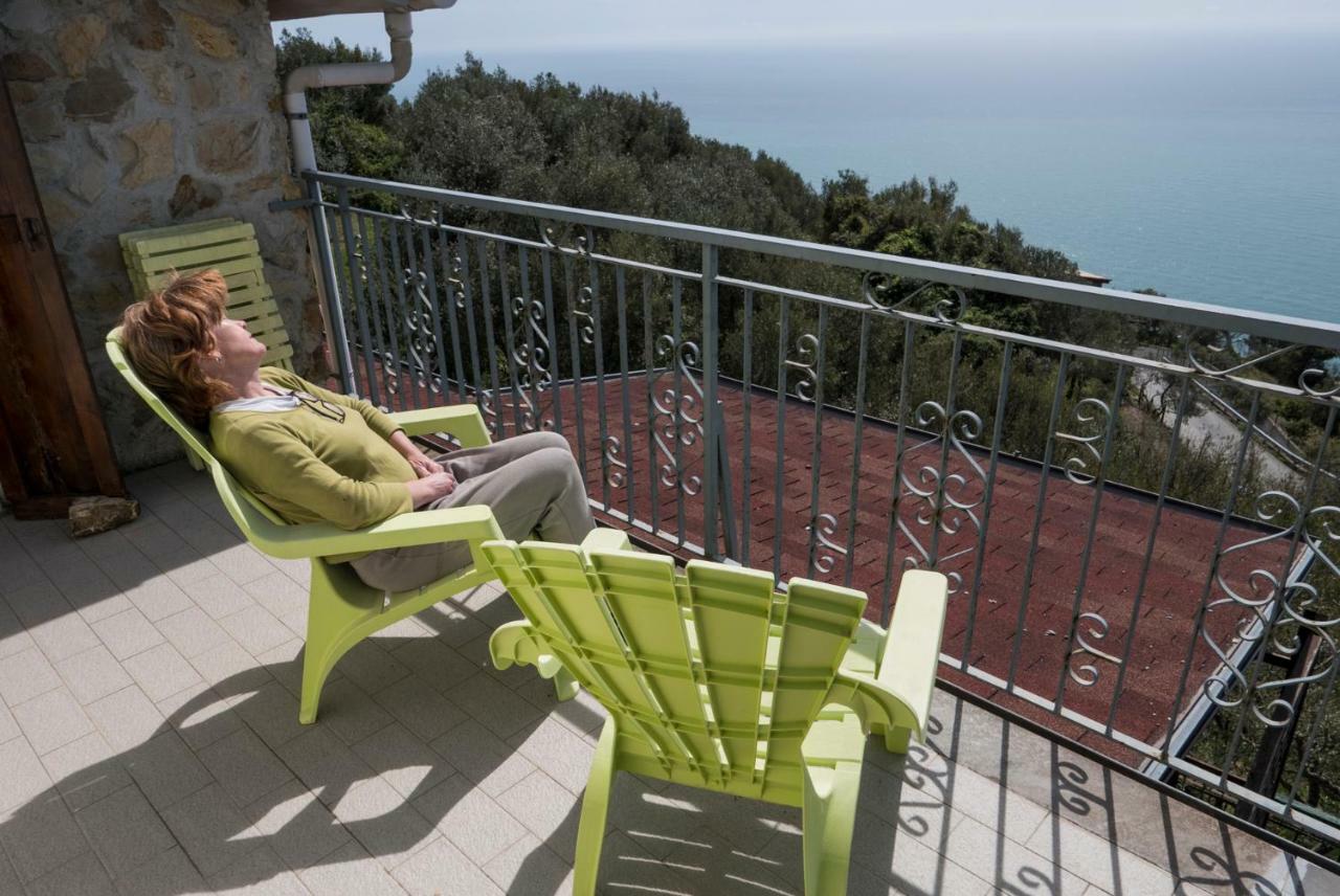 Il Sole Di Valletonda Holiday House Корнилья Экстерьер фото